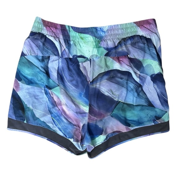 Athleta Printed Mesh Racer Run Shorts Size 1X - Picture 3 of 5